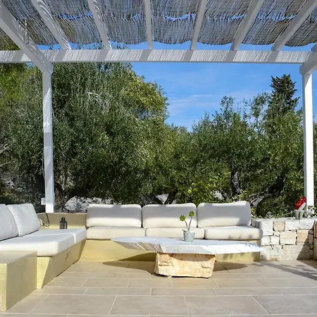 Apeiron Ii By Paxosretreats Villa