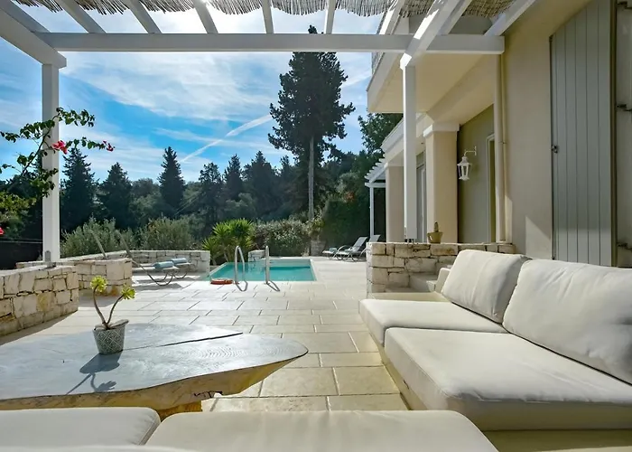 Villa Apeiron Ii By Paxosretreats *