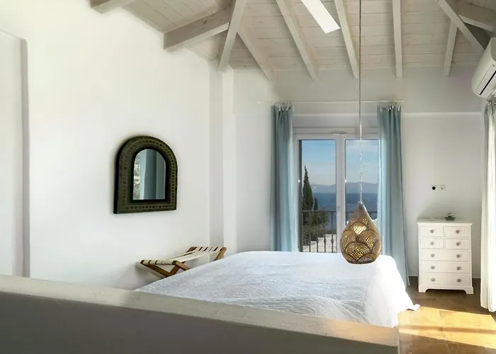 Villa Apeiron Ii By Paxosretreats Oziás
