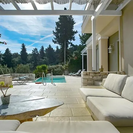 Villa Apeiron Ii By Paxosretreats *