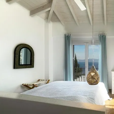 Villa Apeiron Ii By Paxosretreats Oziás